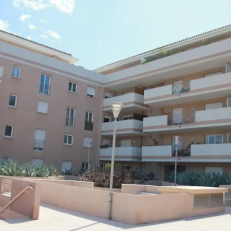 Apartament Du Parc 4 Personnes *