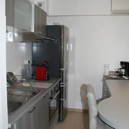 Du Parc 4 Personnes * Ajaccio (Corsica)