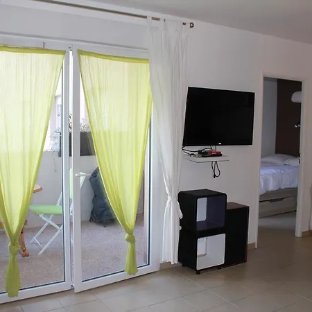 Du Parc 4 Personnes Ajaccio (Corsica)